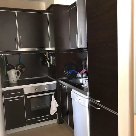 Apartment Sunset Resort, 219 Knyaz Boris I St. 8201 Pomorie, Bulgaria *